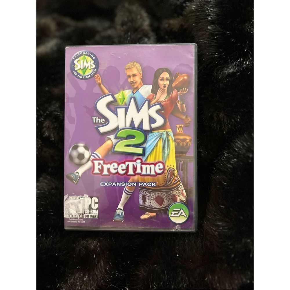 The‎ Sims 2 Freetime PC Game Windows  2008 Expansion Pack (2 PC CDs)